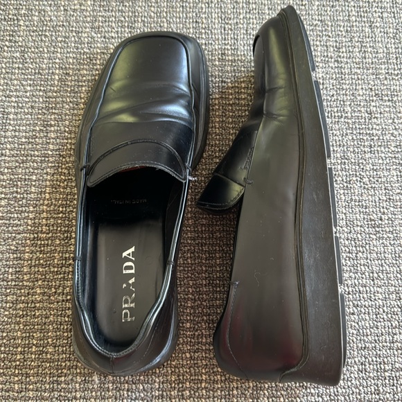 Black Prada men’s loafers - Picture 2 of 4